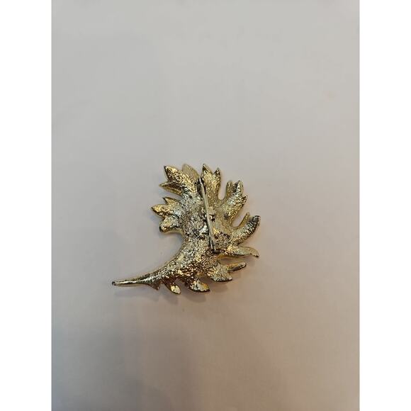 Lot Of Six Gold Tone Vintage Pin Brooches - Picture 3 of 16